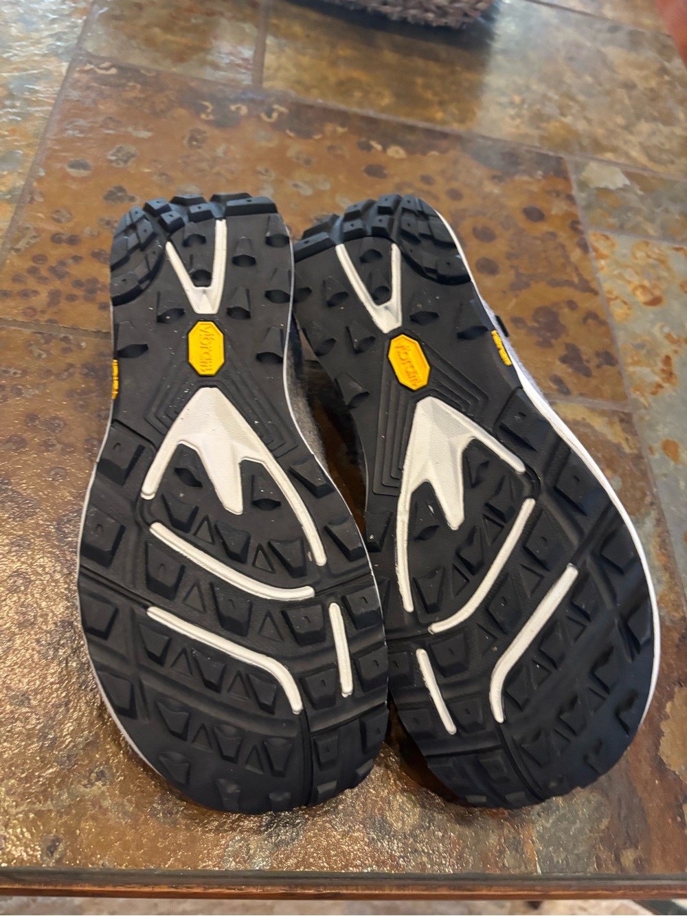 Topo Athletic Women's Rekovr 2 Recovery Shoes - Picture 9 of 9